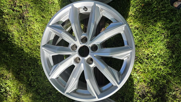 Originele Audi velgen - 80A 601 025 J - 2