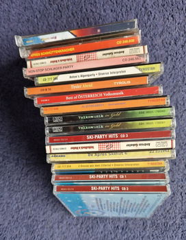 Wereldmuziek uit Oostenrijk, Duitsland oftewel de Alpenlanden 32 cd's - 2