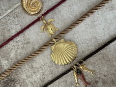 Chocolade bruine koord ketting met visjes bedels ibiza boho