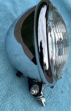Bates style 5-3/4" koplamp softail met H4 lamp 45,-€ +32495577180