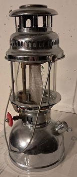 Butterfly petroleum kerosine druklamp. - 2