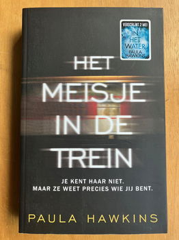 Het meisje in de trein - Paula Hawkins - 0
