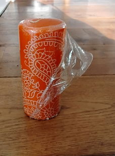 stompkaars Bolsius met henna-achtige decoratie - nieuw