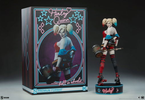 Sideshow DC Comics Premium Format Harley Quinn Hell on Wheels - 1