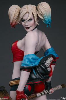 Sideshow DC Comics Premium Format Harley Quinn Hell on Wheels - 6