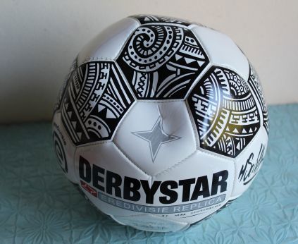 Eredivisie replica voetbal van de Derbystar/2017/Henk Schiffmacher - 1