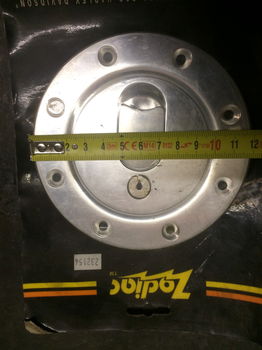 Harley snelvultankdop met sleutel, aluminium, 232154: GZP Aero 400 Quick Action gas cap with lock - 2