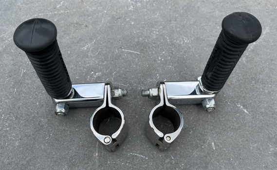 Highwaysteps met kuryakyn RVS clamps voor +-32mm valbaar - 1
