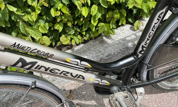 Alu damesfiets minerva multi cross colorado, shimano 7 versnellingen, M 54-56, in prima staat - 1