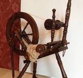 Spinnenwiel, hout, oud.