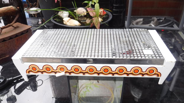 Retro Brabantie warmhoud plaat. V - 7