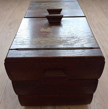 naaikist antiek - 2