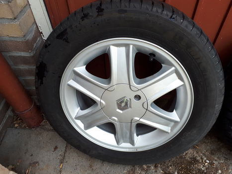 Hele mooie Set LM velgen 4x100 15” met banden - 4