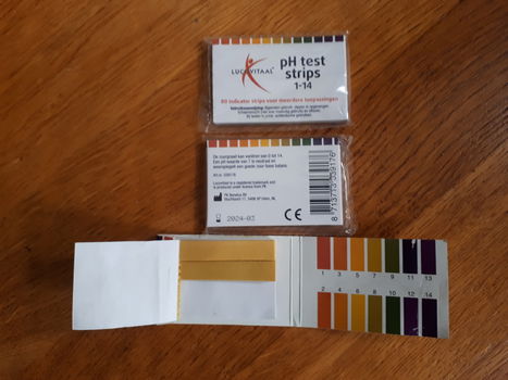 Lucovitaal Zuur Base PH Test Strips - 0