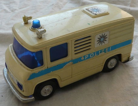 Speelgoed / Toy, Voertuig / Vehicle, Mercedes-Benz L460D, Polizei, Dickie Spielzeug, 1970/80s. - 0