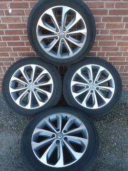 18’’Inch Originele Nissan Zilvergrijs Chroom Qashqai en Juke Velgen 5x114.3 - 5