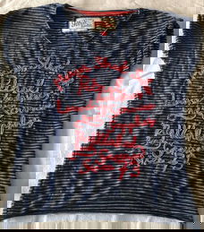 T-shirt maat 140