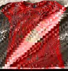 T-shirt maat 128