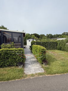 Chalet met vaste staanplaats te koop