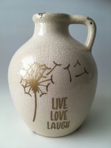 Vaas (type kruik) crème met brons & quote Live love laugh