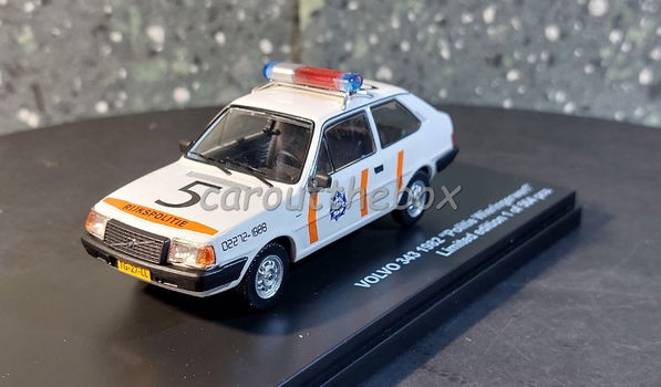 Volvo 343 1982 POLITIE WIERINGERWERF 1:43 Triple9 TR037 - 1