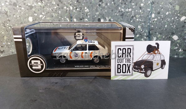 Volvo 343 1982 POLITIE WIERINGERWERF 1:43 Triple9 TR037 - 4
