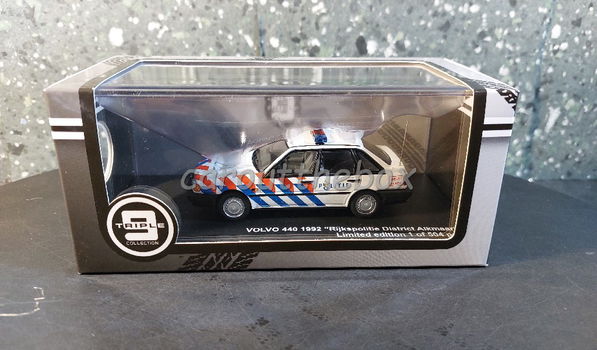 Volvo 440 1992 RIJKSPOLITIE DISTRICT ALKMAAR 1:43 Triple9 TR039 - 3