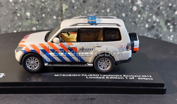 Mitsubishi Pajero LANDELIJKE EENHEID 2013 1:43 Triple9 TR042 - 0