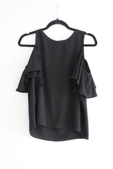 Top zwart cold shoulder - maat 40
