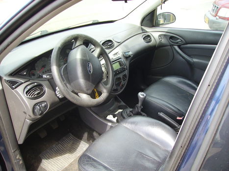 ford focus - 3