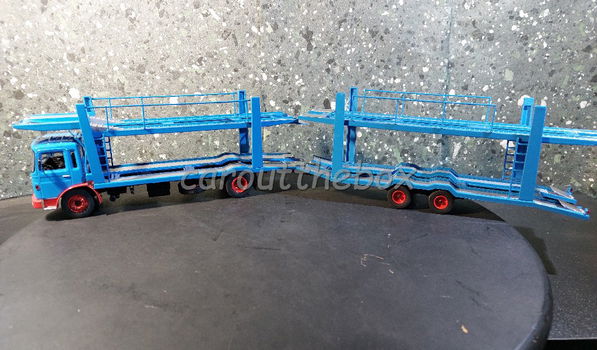 MAN auto transporter blauw 1:43 Ixo V1042 - 0