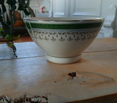 Chinees kommetje - groene en zilverkleurige accenten - 1