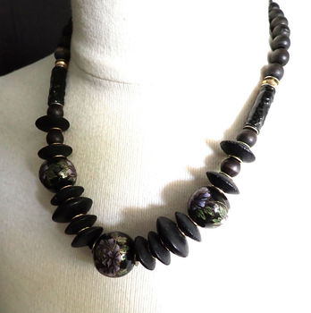 Houten collier met cloisonnee kralen - 2