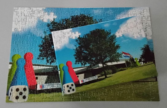 Vintage legpuzzel van MB puzzel- en spellenfabriek Ter Apel - 0