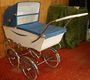 Flower power kinderwandelwagen Oldtimer Retro vintage Design Kinderwagen Wandelwagenfabriek Meppel - 0 - Thumbnail