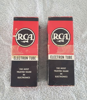 Pair RCA 832A = FU32 = QQE04/20 - 0
