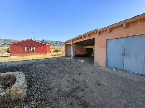 Spanje, Yecla, Murcia: Typisch Spaanse bungalow van 289 m2 met 3 slaapkamers - 7