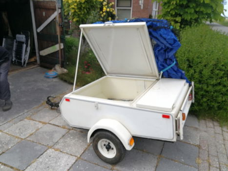 zgoh: Bagage wagen, gebruikt voor camperen. afm bak (zonder trekhaak): 140 cm x 100 cm br, 74cm hoog - 1