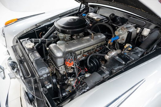 Mercedes-Benz 220 S Cabriolet '59 CH7833 - 5