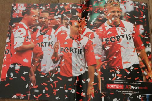 Feyenoord 100 jaar clubgeschiedenis met sjaal - 7
