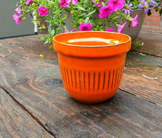 Vintage - retro bloempot - oranje geglazuurd