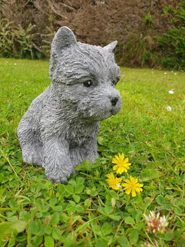 schatig tuinbeeldje van een puppy hondje - 6