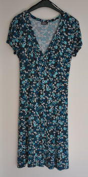 Zomer jurkje LIV blauw bloemen maat 48 - 0
