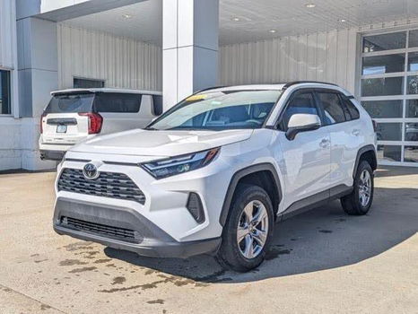 Selling My 2023 Toyota Rav 4 XLE AWD - 0