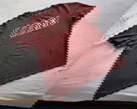 Nieuw bruin T-shirt van Lefties met print London (maat: XL). - 0