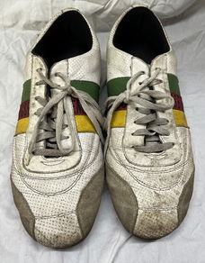 BIKKEMBERGS unieke vinted sneakers/voetbalschoenen, wit/portugal collors leder, maat 45, gebruikt