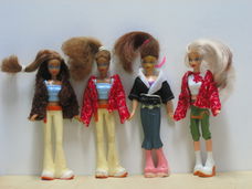 4 McDonald's 2004 My Scene dolls nr 2, 7 en 8 City Scene [WKS43]