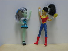 McDonald's Wonder Woman 2016 en Frankie Stein 2015 Monster High [WKS47]