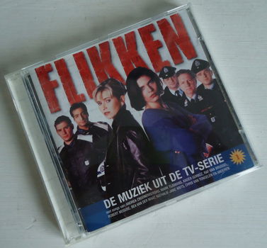Te koop de originele CD Muziek Uit De TV-serie Flikken Gent. - 4