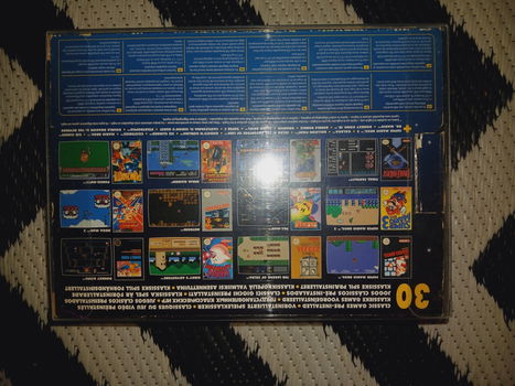 Nintendo NES Mini - 1